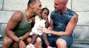 Una ONG de la Madre Teresa de Calcuta cierra por no aceptar las adopciones de gays y lesbianas