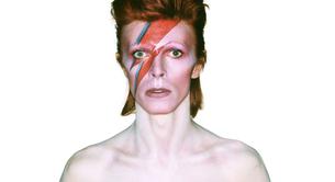 ¿Es David Bowie gay?