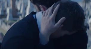 Trágico final para la historia de amor gay de Troye Sivan en el vídeo de 'Talk Me Down'