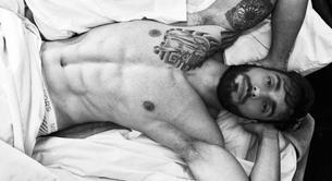 El modelo brasileño Maurice Junior desnudo