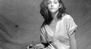 Una exposición con Madonna desnuda llega a París justo con sus conciertos