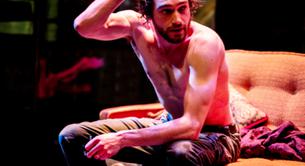 El actor Matt Whelan desnudo en la serie 'Of King And Prophets'