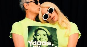 Lady Gaga apoya a Hillary Clinton junto a Jamie Lee Curtis