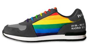 Pride shoes, las zapatillas oficiales del Orgullo Gay de Madrid 2016