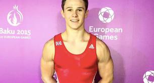 El masaje más morboso del gimnasta Brinn Bevan desnudo