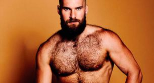 Matt Lister desnudo en Attitude, gay, sexy y peludo