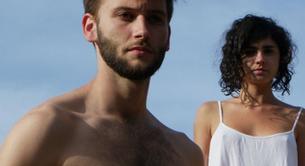 Lluís Marqués y Tim Betterman, actores desnudos en 'Isla Bonita'