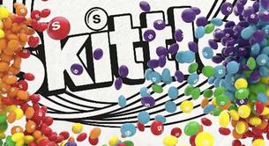 El genial homenaje de Skittles en el Pride de Londres