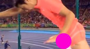 El accidente del pene de un atleta saltando con pértiga en los Juegos Olímpicos de Río