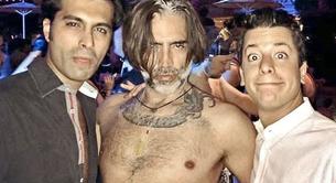 ¿Alejandro Fernández gay u homófobo? Sus polémicas fotos en una fiesta gay