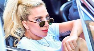 Lady Gaga canta en el centro para jóvenes LGBT sin hogar que Madonna visitó
