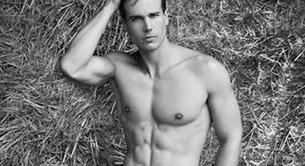 El calendario de granjeros desnudos que calienta Francia