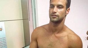 Jesús Castro desnudo a favor del colectivo LGBT