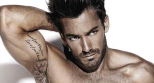 El actor Aaron Díaz desnudo en Instagram