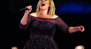 Adele, aterrorizada en directo por un mosquito