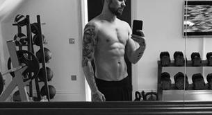 Liam Payne desnudo presenta nuevo single 'Strip That Down'