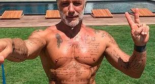 Gianluca Vacchi desnudo en sus fotos más calientes