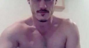 El actor gay Luke Evans desnudo en Cam4