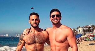 Eliad Cohen y Steve Grand juntos en la playa