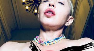 Madonna desnuda en su Instagram con su bolso de Louis Vuitton