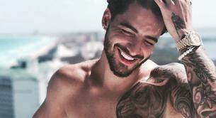 Maluma tocándose en una foto que ha dado la vuelta al mundo
