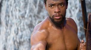 Chadwick Boseman desnudo, las mejores fotos de Pantera Negra desnudo