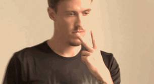 Pillado el futbolista Max Kruse desnudo y masturbándose