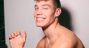 Derek Chadwick desnudo, el modelo gay que acaba de salir del armario