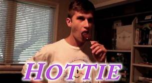 Las fotos del youtuber Ghostrobo desnudo