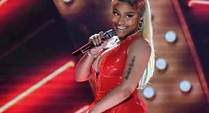 Nicki Minaj, enfurecida por no ser número 1, arremete contra todo el mundo