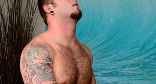 Testimonios de sexo gay: heteros cuentan "la primera vez que un hombre me la chupó"