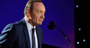 La policía tiene un vídeo de Kevin Spacey tocando a un joven camarero