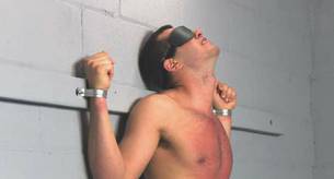 Estas Fiestas de Pintura al Desnudo se llenan de cuerpos trans y no binarios