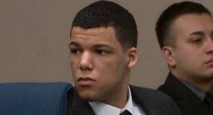 Un soldado apuñaló 24 veces a una mujer trans