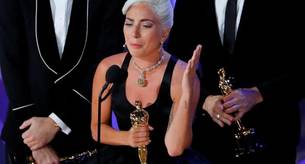 Lady Gaga reestrena 'A Star Is Born', versión extendida con canción inédita