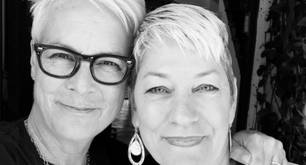 La "madre sustituta" para bodas gays describe sus experiencias "agridulces"