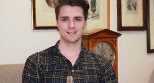 Este superviviente gay de violencia doméstica se liberó de una relación violenta