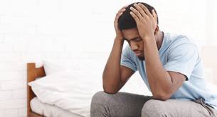 "Mi mujer trató de engañarme para tener sexo gay y ahora estoy confuso"