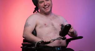 "Quiero ser consumido como un objeto sexual" dice el creador de #DisabledPeopleAreHot