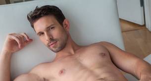 El actor porno gay Casey Jacks ha muerto y sus compañeros sospechan que se suicidó